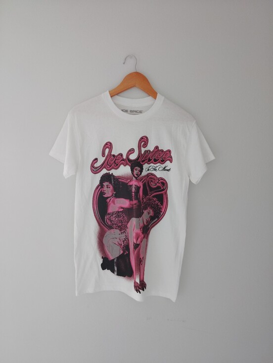 Ice Spice Tops - ICE SPICE Graphic Tee